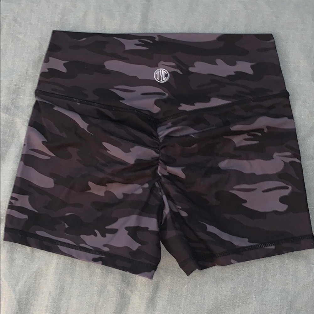 Til you collapse booty scrunch shorts